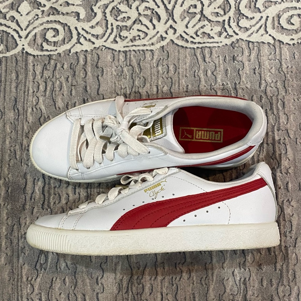 Puma Clyde sneakers